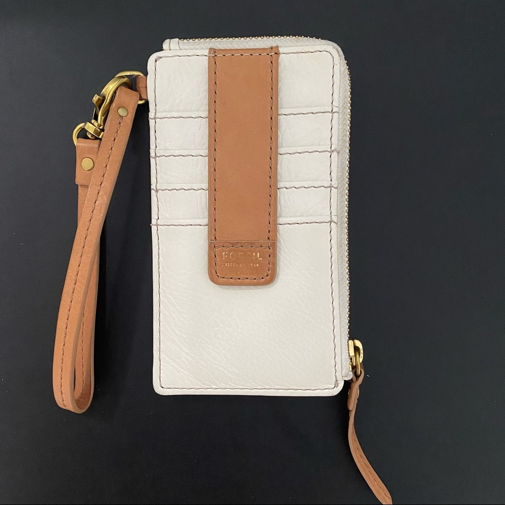 Fossil White/Brown Leather Zip Card Case